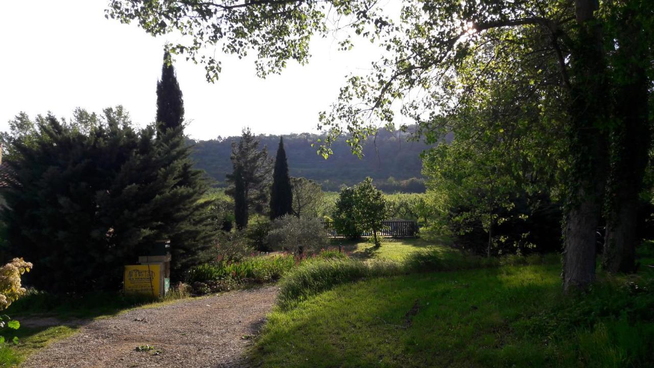 Gite Aux Tournesols Malaucène Esterno foto