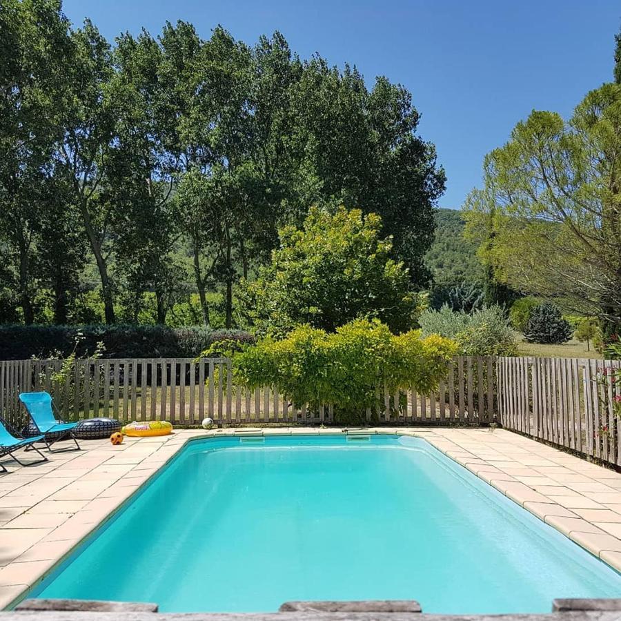 Gite Aux Tournesols Malaucène Esterno foto