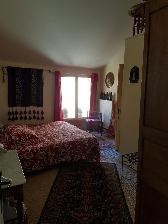 Gite Aux Tournesols Malaucène Esterno foto